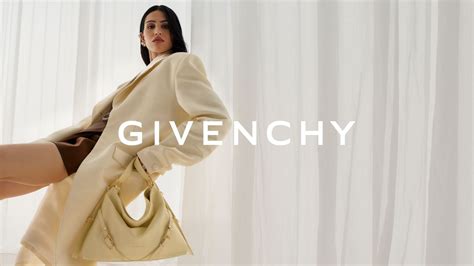 Givenchy unveils its Spring.